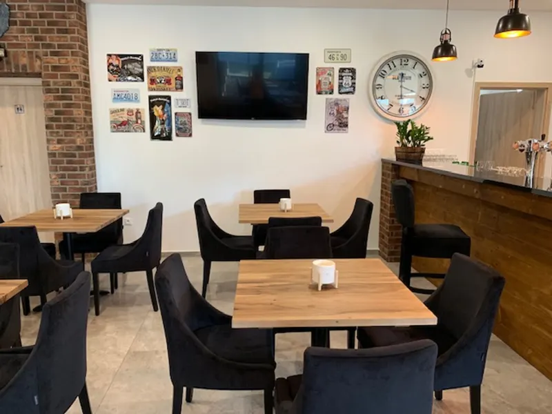 Restaurant – MotoPub Guesthouse, Michal na Ostrove (1)