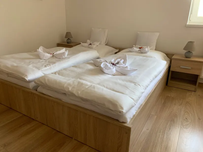 Rooms – MotoPub Guesthouse, Michal na Ostrove (18)